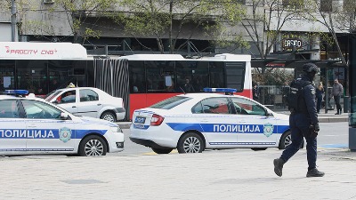 Vozio kamion sa prikolicom, a nema vozačku dozvolu ni za auto