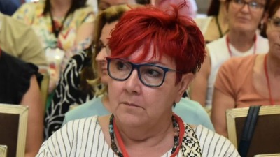 Nastavnica koju je napao učenik: Da li treba da napustim prosvetu? Nastavnica koju je napao učenik: Da li treba da napustim prosvetu?