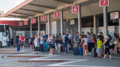 Potresna slika sa stare autobuske (FOTO)