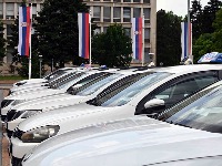 "Put u haos...": Udruženje taksista udarilo na Macuta