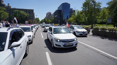 Kragujevački taksisti vraćaju studente iz Niša