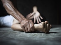 DRAMA U BEOGRADU: Upao u stan, nasrnuo na maloletnicu - devojka se spasila u poslednjem trenutku