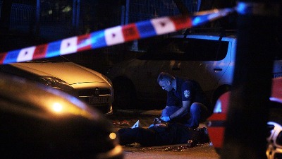 Aleksandar ubio roditelje sa više od 100 uboda nožem, na isti način pokušao da presudi i sebi, pa skočio sa zgrade