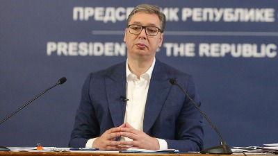 Gde je Vučić dok njegova policija bije opoziciju?