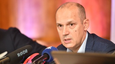 Smenjena dekanka Medicinskog dugo na udaru Lončara