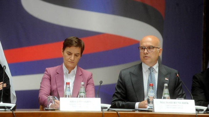 A mislili smo da je NEMOGUĆE: Vučević izjavama preti da zaseni Anu Brnabić?!