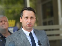 "Umesto demokratije, vladavine prava i jakih institucija, Vučić Srbiji nudi "princip Kine""
