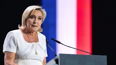 Stranka Marin Le Pen neće osvojiti većinu poslaničkih mesta