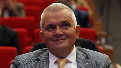 Predsednik opštine Vračar i dalje ima pet zarada na pet različitih mesta