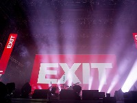 Na video bimu na festivalu EXIT - crvena šaka (FOTO)