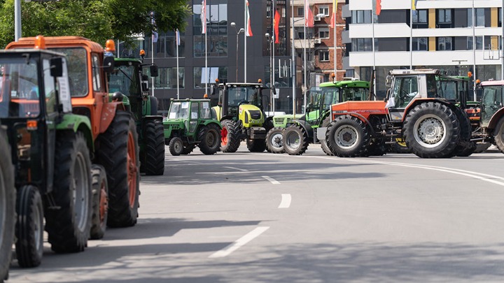 RADIKALIZACIJA PROTESTA: 32 udruženja poljoprivrednika izlaze na ulice