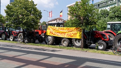 Poljoprivrednici besni na Vladu: Opšti protest u CELOJ SRBIJI 1. novembra