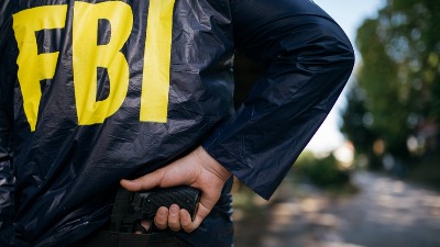 FBI pokrenuo istrage protiv bivših direktora CIA i FBI