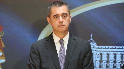 Nikezić: Vučiću ne veruju ni Tramp, ni Putin