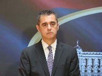 Nikezić: Vučićeva vlast nije radila ništa, već čekala da Rusi i Amerikanci reše problem