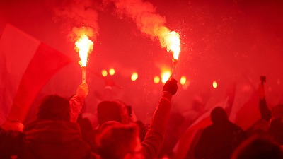 Delije iz Crne Gore napale navijače iz Hrvatske, oteli im i dve zastave!