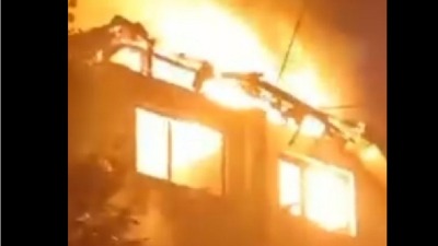 Grom udario u kuću: Izgorela do temelja (VIDEO)