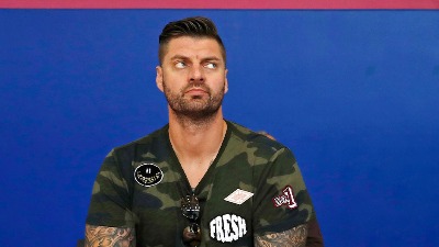 Žustra rasprava Jokića sa navijačem: "Sedi dole!" (VIDEO)