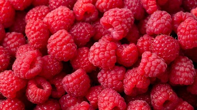 Imate bakterije i pesticide na MALINAMA? Pomešajte 2 SASTOJKA i odmah će nestati 
