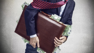 Najbogatiji znak do kraja novembra: Uloženi trud mu se vraća, biće para kao blata 