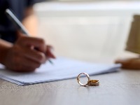 8 skrivenih razloga zbog kojih brak puca i posle 20 godina: A deluje sve savršeno 