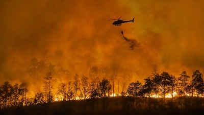 Besne požari na Cetinju i kod Podgorice