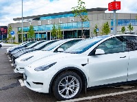 U ovom gradu smete da vozite samo bele automobile: Za prljav auto stižu kazne