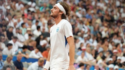 Cicipas odgovorio Ivaniševiću: "Šutirao si me kad sam već bio na podu"