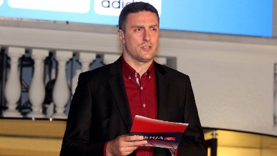 Navijači prozvali Šarenca, a sada im je stigao žestok odgovor