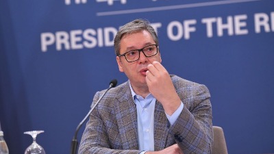 "Vučić osvaja Zapad obećanjima o litijumu, ali gubi narod"