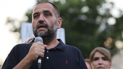 Voštinić objavio: Odbornici Lokalnog fronta polomljena ruka (FOTO)