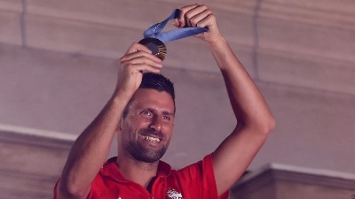 Engleski mediji: Novak pobegao iz Srbije jer je na udaru Vlade