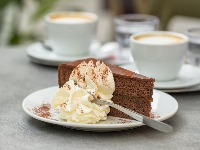 Najkremastija torta sa plazmom: Gosti će biti oduševljeni 