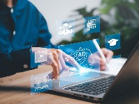 Polovina zaposlenih smatra da bi AI mogla da PREUZME njihove poslove: Šta vi mislite?