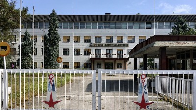 PPT Petoletka doo: Propast Vučićevog "čeda" PPT Petoletka doo: Propast Vučićevog "čeda"