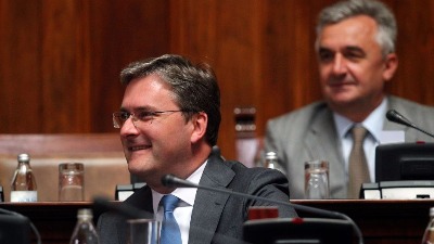 Smenu ministra kulture zahteva i Udruženje pozorišnih kritičara i teatrologa Srbije Smenu ministra kulture zahteva i Udruženje pozorišnih kritičara i teatrologa Srbije