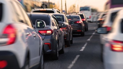 Da li vožnja automobila u leru štedi gorivo