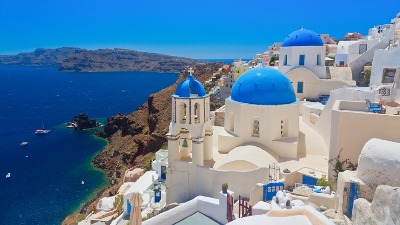 Zastrašujuće scene sa Santorinija, meštani u panici (VIDEO)