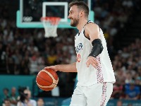 Gudurić nemoćan pred bivšim klubom: Fener očitao lekciju Milanu