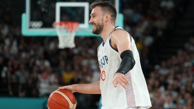 Gudurić nemoćan pred bivšim klubom: Fener očitao lekciju Milanu