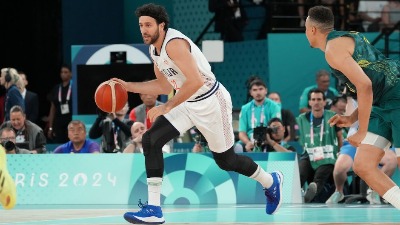 MOŽE DA BIRA: Micić odbio Hapoel i Fener!