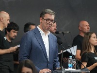 Srbija nije napadnuta ni spolja ni iznutra