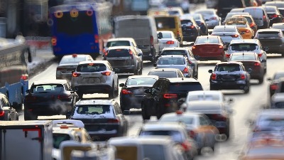 Kolona od 1000 kilometara: Potpuni KOLAPS na francuskim putevima (FOTO)