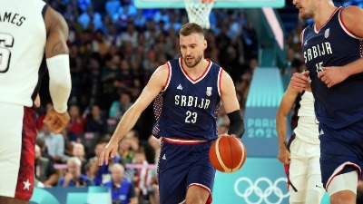 Poruka na srpskom: FIBA se poklonila "orlovima" (FOTO)