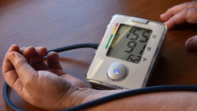 Prava ISTINA o visokom pritisku: Evo šta ga uzrokuje, a NIJE SO 