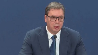 "Ruke mu vezao NATO": Ruski mediji o Vučićem obraćanju povodom situacije na KiM