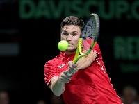 Kecmanović izbacio trećeg nosioca u Atini: Srbin posle dva sata i preokreta prošao u četvrtfinale