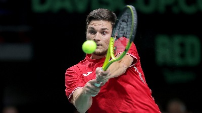 Kecmanović izbacio trećeg nosioca u Atini: Srbin posle dva sata i preokreta prošao u četvrtfinale