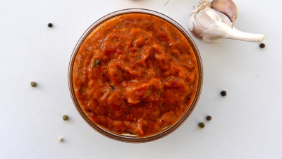 NAĐENI KOMADIĆI STAKLA Povlači se poznati ajvar