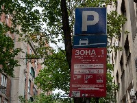Beograđani u šoku zbog parkiranog "klia": "Ovo ne može svako..." (FOTO)